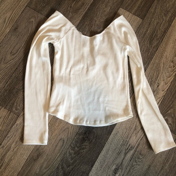 Zara white long sleeve blouse with lace detail. - Picture 5 of 5
